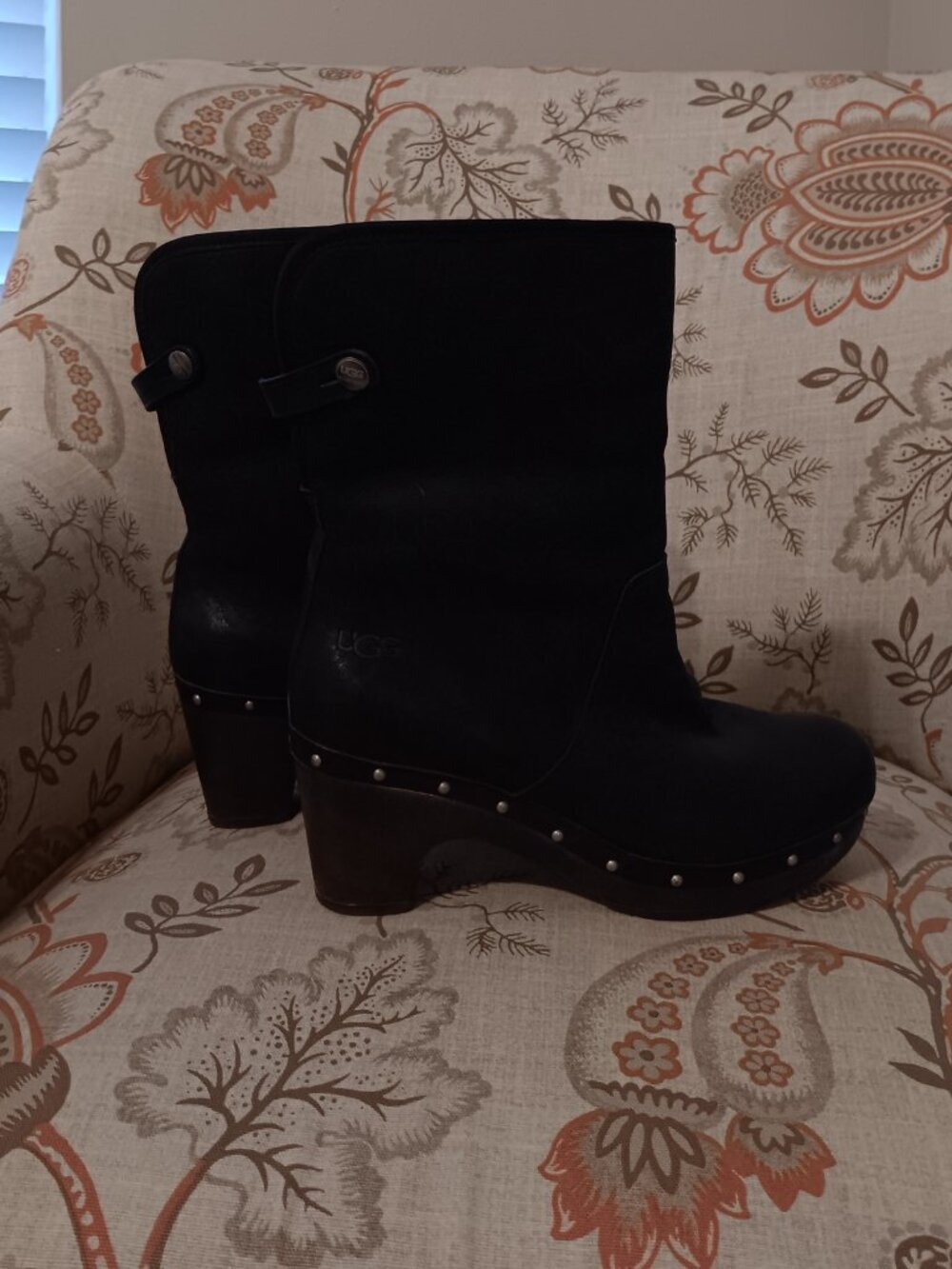 UGG clog boots / black / woman size 7 - Picture 3 of 7